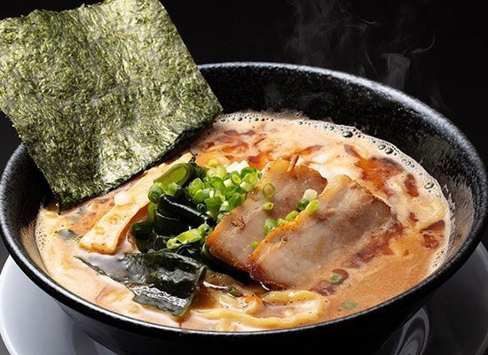 海老味噌ラーメンの写真を紹介