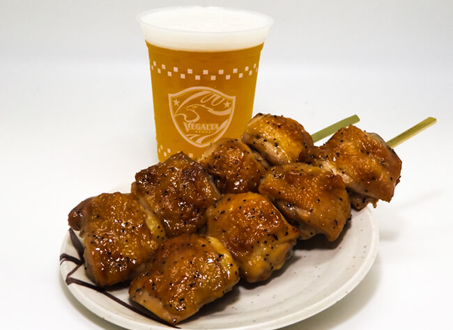 ジャンボ焼き鳥の写真を紹介